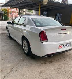 كرايسلر 300